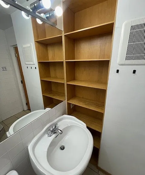 249 Liliuokalani Ave #205 — Photo 7