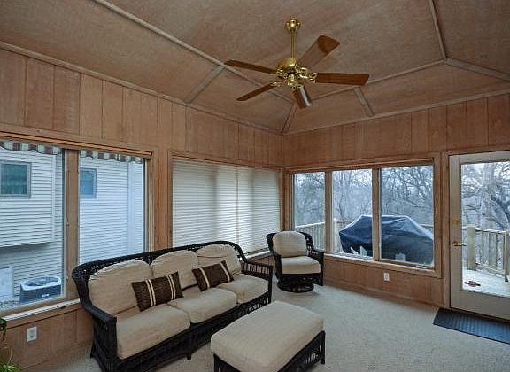 5th image of 2804 Hayes Dr