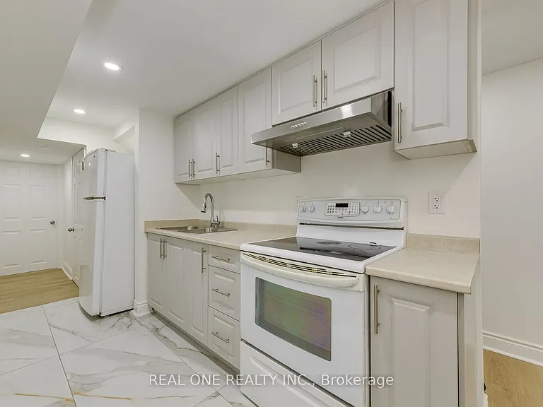 655 Paragon Pl E #BASEMENT — Photo 6