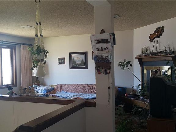 2nd image of 4213 Comanche Dr