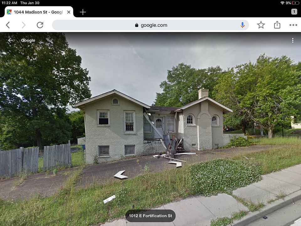 2nd image of 1044 Madison St