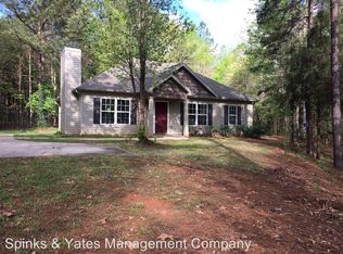 107 Cedar Ridge Dr, Lagrange, GA 30241