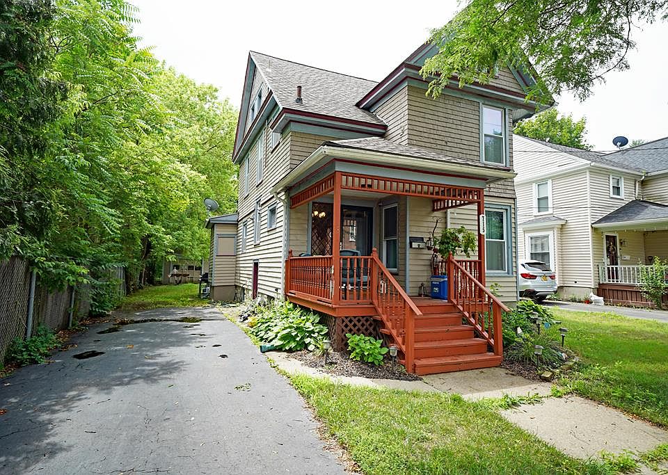 1st image of 715 W Gray St