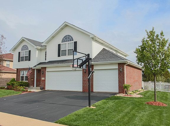 2nd image of 24523 Arrowhead Dr
