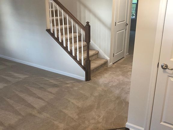 5th image of 541 Dietz Dr