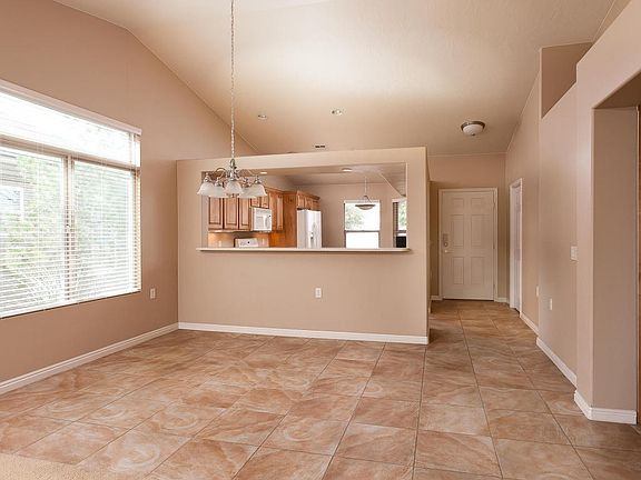 4th image of 1301 W Cantamar Dr