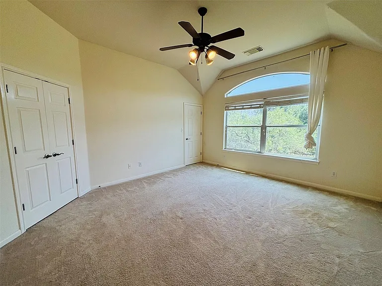 4430 Pasada Ln — Photo 15