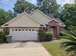 10216 Crest Ridge Dr, Pensacola, FL 32514
