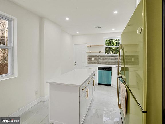 5th image of 5123 Ludlow St