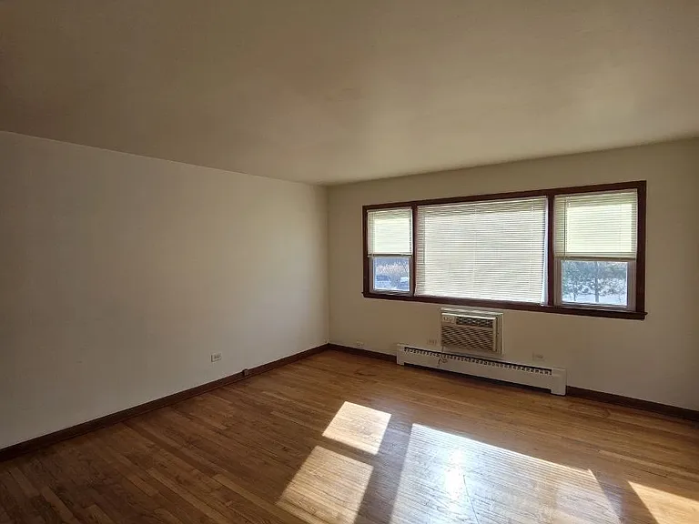 145 E Palatine Rd #B1 — Photo 7