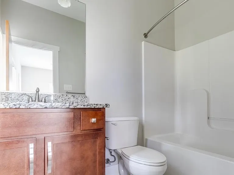 1325 Porter St #B — Photo 11