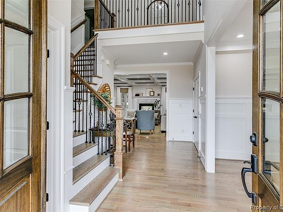4th image of 305 Octavia Dr