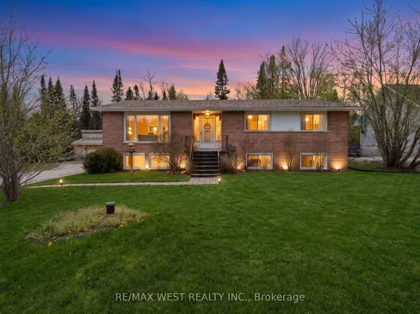 3768 George Johnston Rd, Springwater, ON L9X 1T9