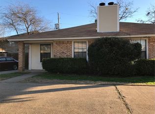 815 N Mesquite St APT B, Arlington, TX 76011