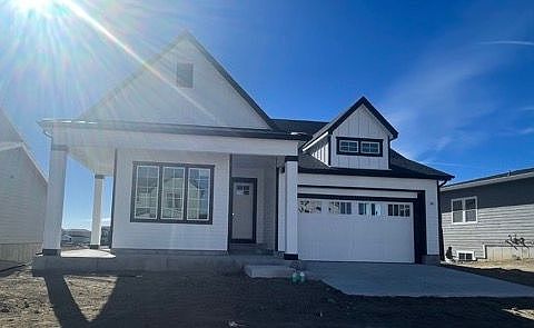 3rd image of 10131 Lake Arbor Ln
