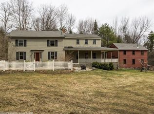 13 Lawrence Rd, Pownal, ME 04069