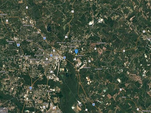 5th image of 3320 Riggins Mill Rd