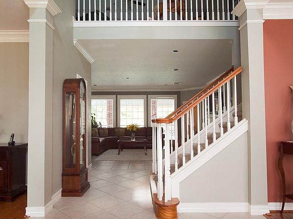 4th image of 12719 Wildwood Bend Ln
