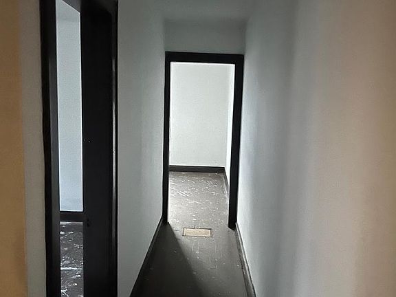 5th image of 530/532 Woodside Ave