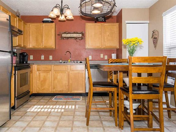 4th image of 2587 Speedwell Ln