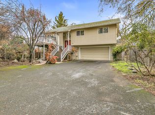 612 Chestnut St, Ashland, OR 97520