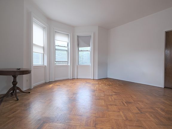 2nd image of 85-04 Parklane S Unit 3