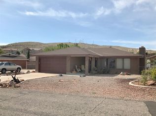 2166 Harmony Pl, Saint George, UT 84790