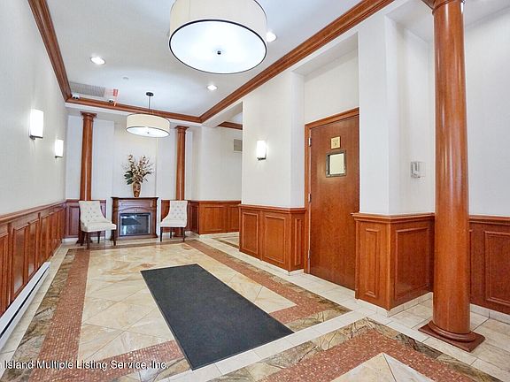 5th image of 155 Bay St APT 2C