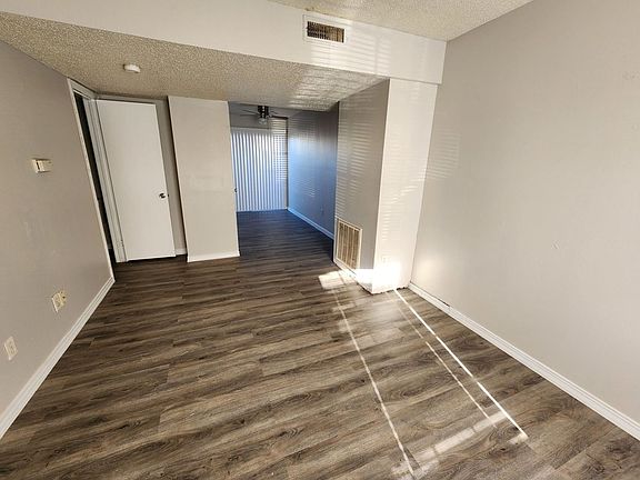 3rd image of 101 Ellis Dr #23EAEFA45