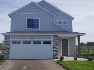 10597 Goodview Ave S, Cottage Grove, MN 55016