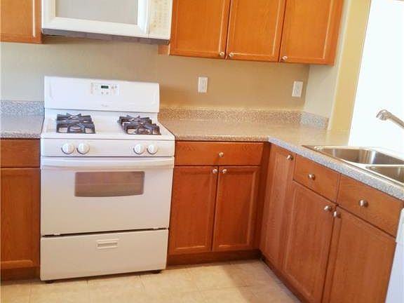 3rd image of 9129 Captivating Ave
