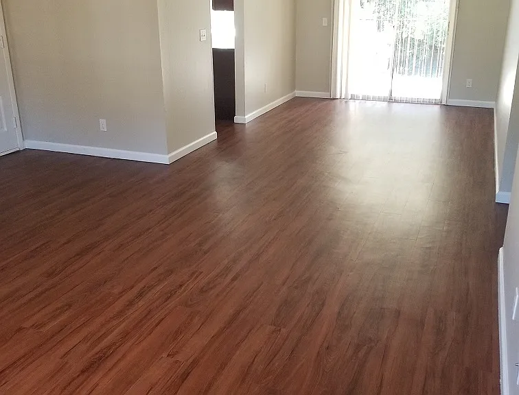 Steeple Club Apartments — Photo 49