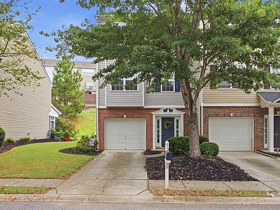 5th image of 415 Woodbark Ct