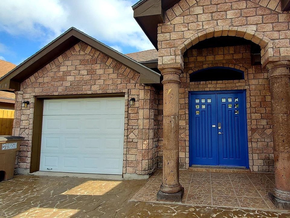 1st image of 2219 Llano Molano Ln
