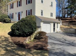 27 Village West Trl, Plymouth, MA 02360