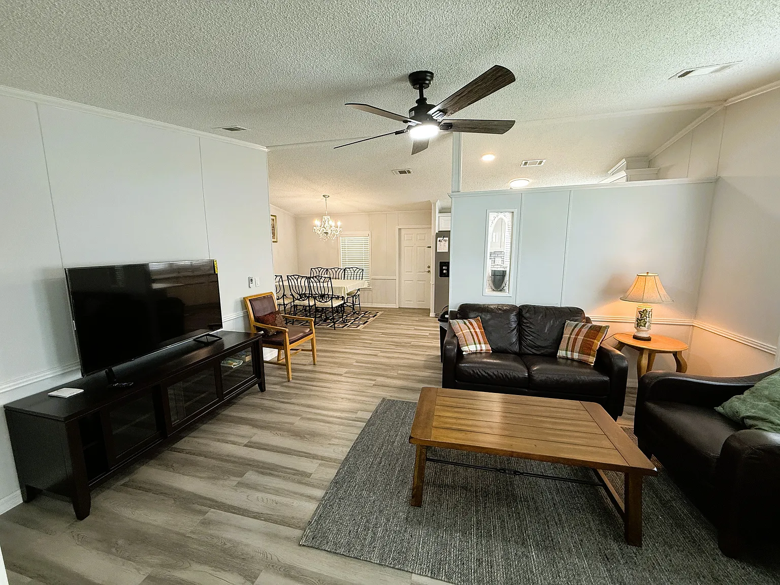 2 bed, 862 sqft, $1,400 — Photo 4