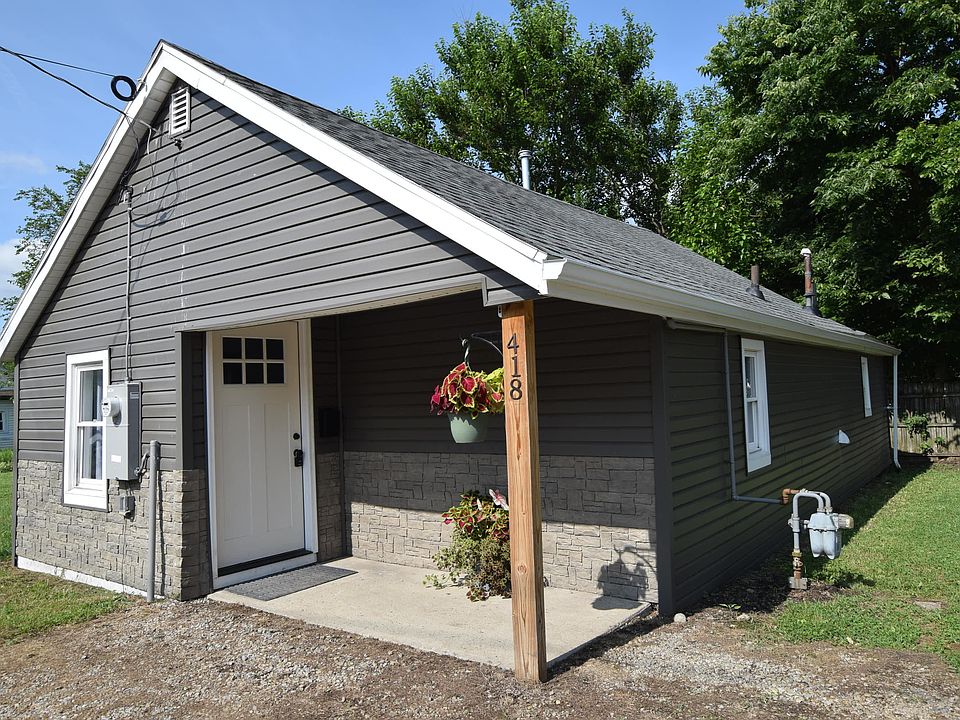 1st image of 418 Railroad St