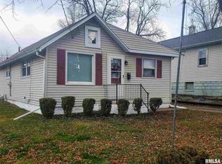 717 E Moneta Ave, Peoria Heights, IL 61616