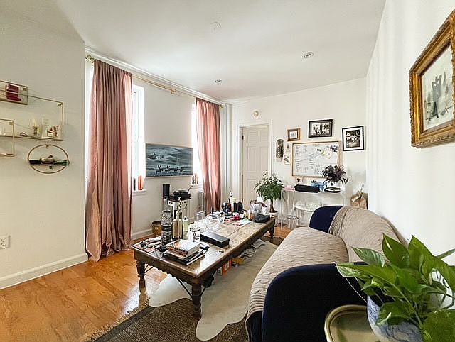 1st image of 70-80 Kenmare St #25