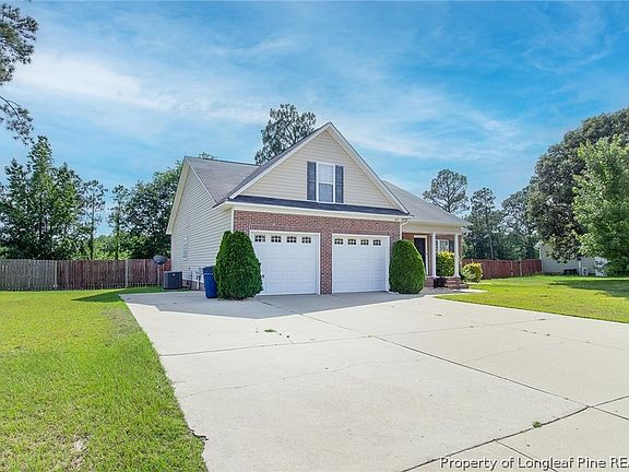 2nd image of 402 Wood Valley Ln