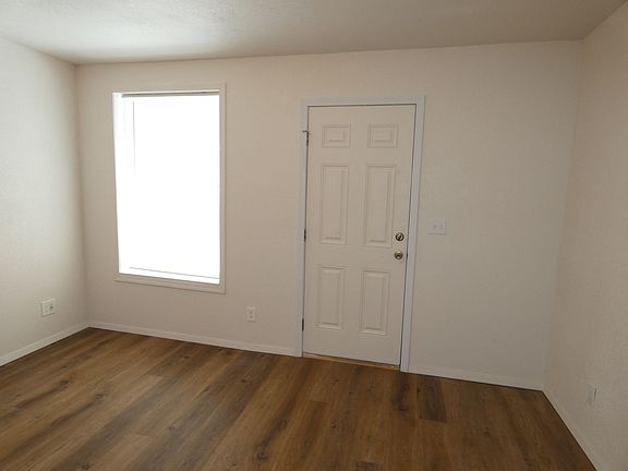 3rd image of 201 N Liberty St #1
