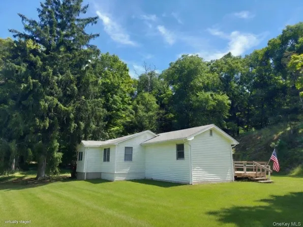 185 Oxford Road, Chester, NY 10918