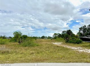 1908 Curry Ave N, Lehigh Acres, FL 33971