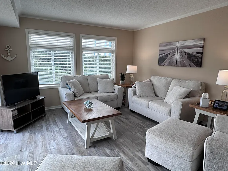 650 Salter Path Rd #317 — Photo 4