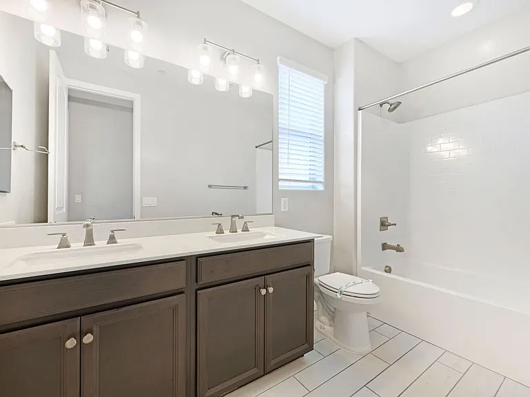 164 Pace Ave — Photo 17