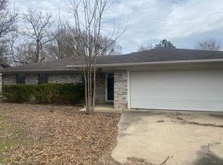 1009 S Merrill St, New Boston, TX 75570