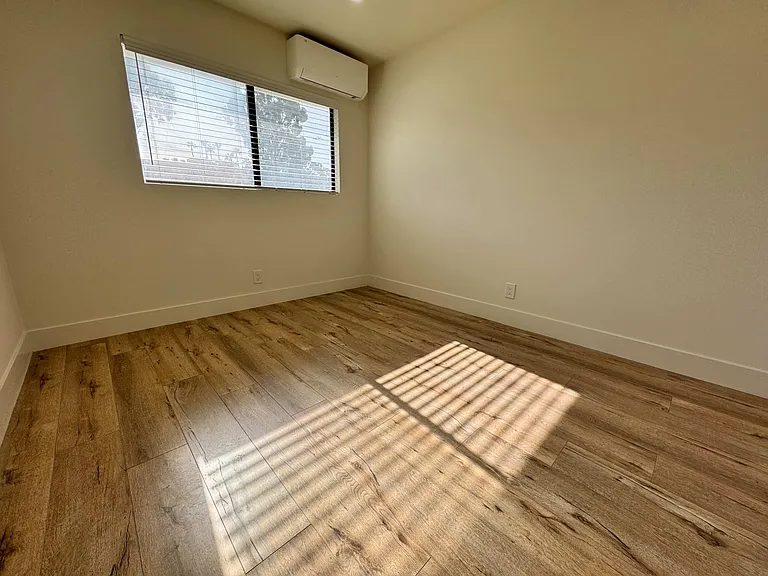 20720 Anza Ave — Photo 8