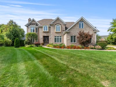 (Undisclosed Address), Hinsdale, IL, 60521