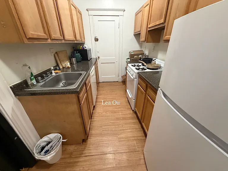 235 Park Dr #40 — Photo 9
