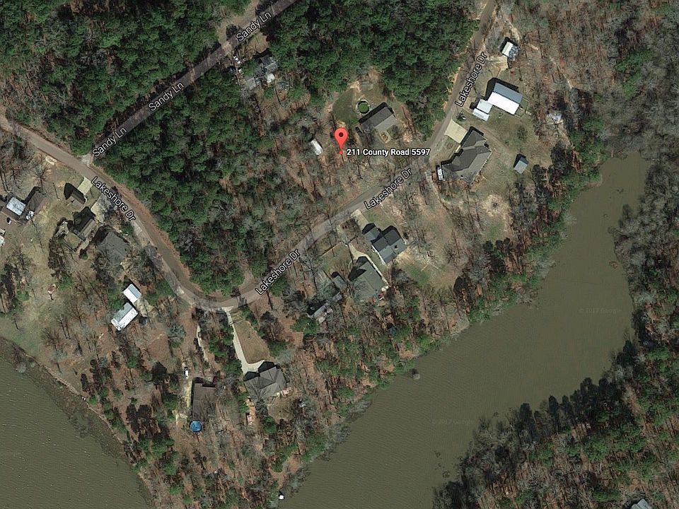 2nd image of 211 Lake Shore Dr